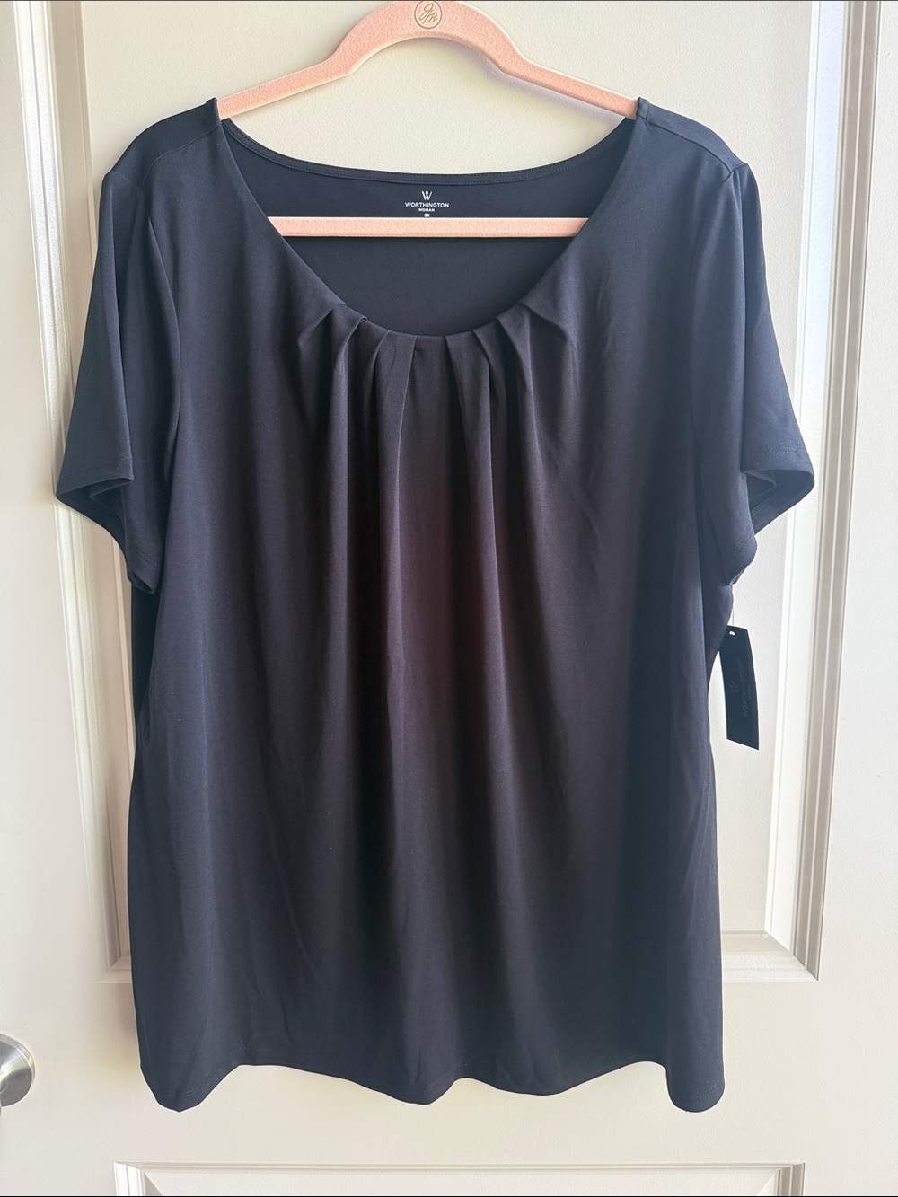Worthington Black Short-Sleeve Pleated Scoop Neck Top - Never Worn